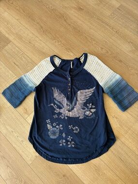 Free People Navy Blue Graphic Henley Top with Ombre Crochet Sleeves Size Large